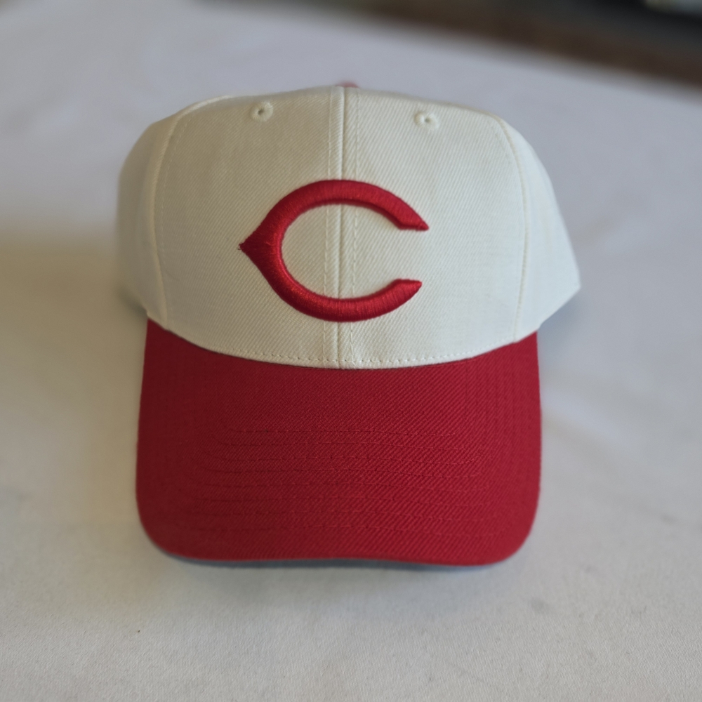 Cincinnati Reds Throwback Baseball Cap - Picture 1 of 7